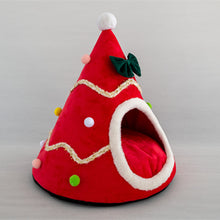 Christmas Hat Pet Nest – Warm Winter Cat & Dog Bed
