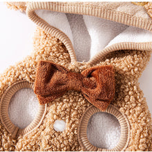 Christmas Reindeer Pet Cape – Warm Winter Cat & Small Dog Coat | Fleece Hooded Holiday Outfit with Leash Ring | Cute Halloween & Xmas Costume for Pets